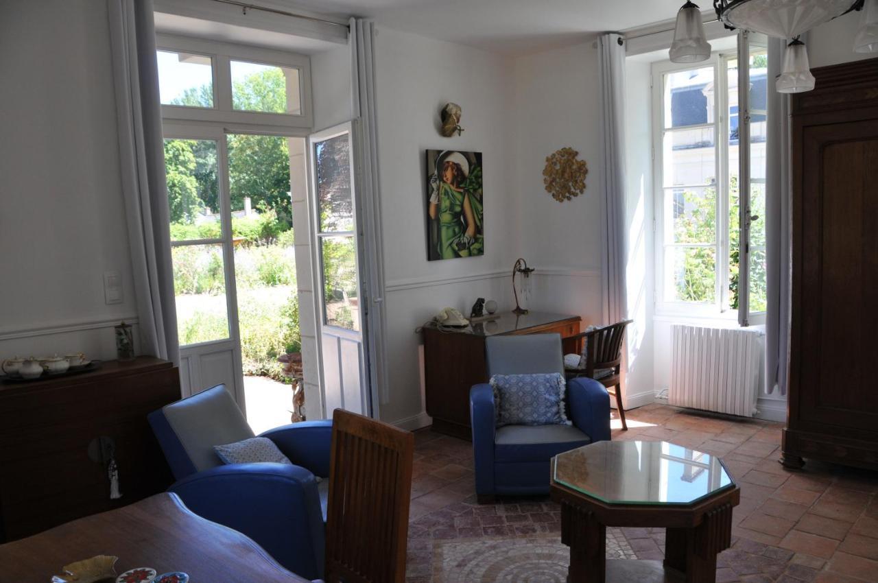 La Terrasse De L'Orangerie Du Chateau - Art Nouveau - Gite 2 Personnes Brain-sur-Allonnes Dış mekan fotoğraf